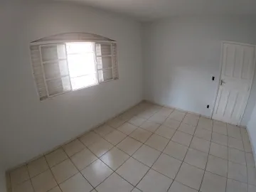 Alugar Casa / Padrão em São José do Rio Preto R$ 2.500,00 - Foto 14