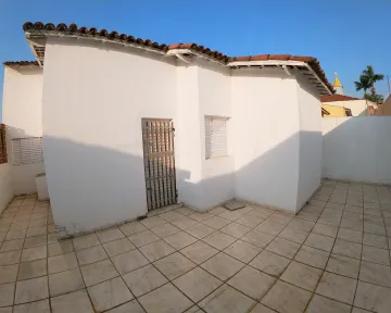 Alugar Casa / Padrão em São José do Rio Preto R$ 2.500,00 - Foto 3