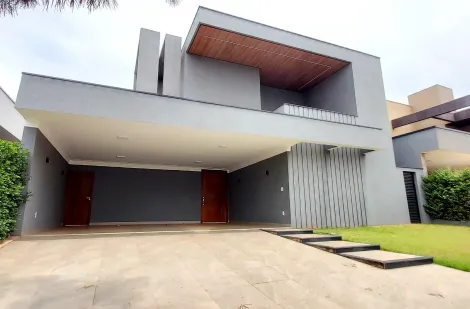 Casa / Condomínio em São José do Rio Preto 