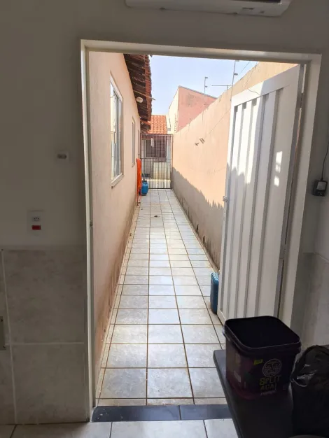 Comprar Casa / Padrão em São José do Rio Preto R$ 270.000,00 - Foto 7