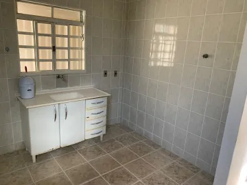 Alugar Casa / Padrão em São José do Rio Preto R$ 950,00 - Foto 7