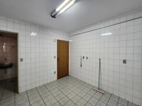 Alugar Apartamento / Padrão em São José do Rio Preto R$ 800,00 - Foto 5