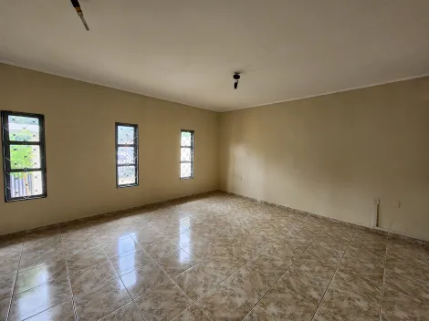 Alugar Casa / Padrão em São José do Rio Preto R$ 2.100,00 - Foto 2