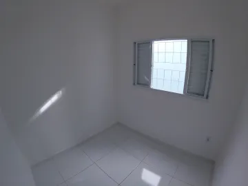 Alugar Casa / Padrão em São José do Rio Preto apenas R$ 1.100,00 - Foto 6