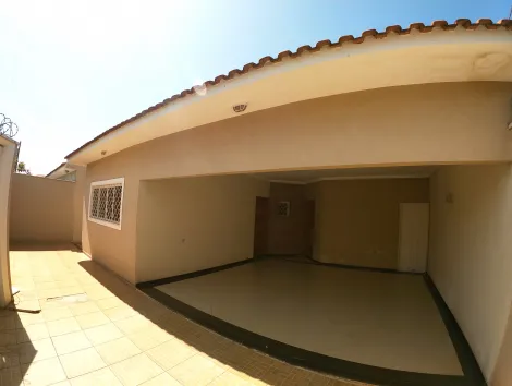 Alugar Casa / Padrão em São José do Rio Preto. apenas R$ 2.700,00