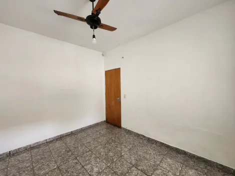 Alugar Casa / Padrão em São José do Rio Preto R$ 1.300,00 - Foto 7