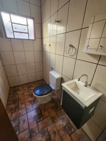 Alugar Casa / Padrão em São José do Rio Preto R$ 780,00 - Foto 10