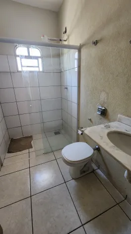 Alugar Casa / Padrão em São José do Rio Preto R$ 1.000,00 - Foto 8