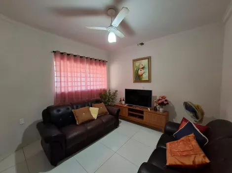 Alugar Casa / Padrão em São José do Rio Preto. apenas R$ 1.500,00