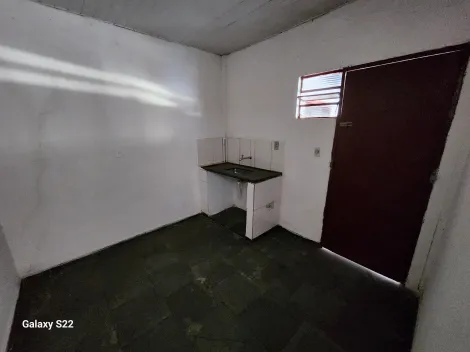 Alugar Casa / Padrão em São José do Rio Preto apenas R$ 700,00 - Foto 4