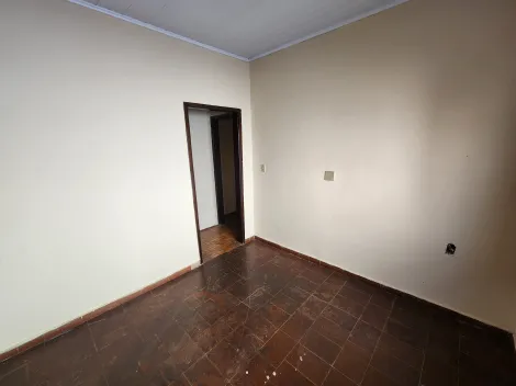 Alugar Casa / Padrão em São José do Rio Preto R$ 1.800,00 - Foto 9