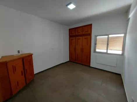 Alugar Apartamento / Padrão em São José do Rio Preto R$ 950,00 - Foto 16