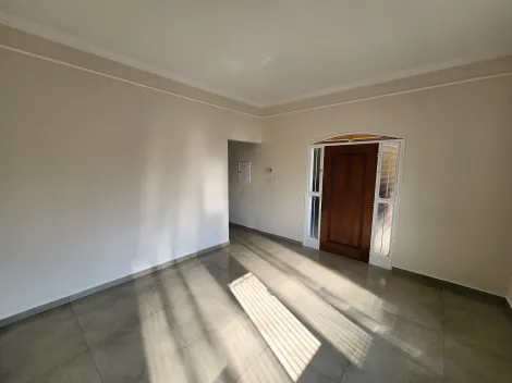 Alugar Casa / Padrão em São José do Rio Preto. apenas R$ 3.800,00