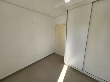 Alugar Apartamento / Padrão em São José do Rio Preto R$ 2.250,00 - Foto 6