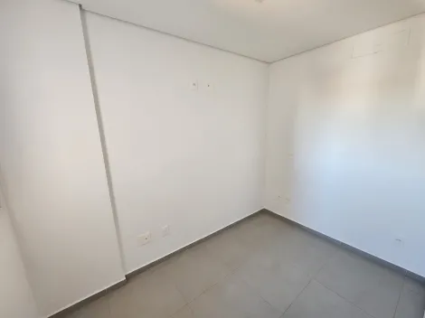 Alugar Apartamento / Padrão em São José do Rio Preto R$ 2.250,00 - Foto 8