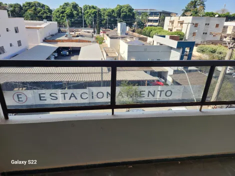 Alugar Apartamento / Padrão em São José do Rio Preto R$ 1.800,00 - Foto 4