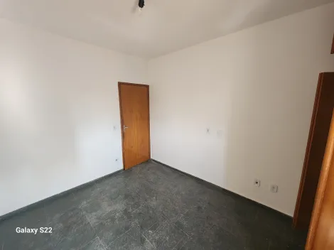 Alugar Apartamento / Padrão em São José do Rio Preto R$ 1.800,00 - Foto 9