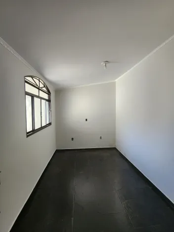 Alugar Comercial / Salão em São José do Rio Preto R$ 3.000,00 - Foto 15