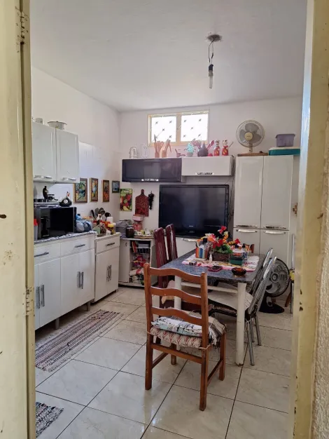 Alugar Casa / Padrão em São José do Rio Preto R$ 1.500,00 - Foto 2