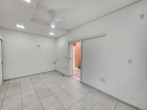 Alugar Casa / Padrão em São José do Rio Preto R$ 3.500,00 - Foto 2