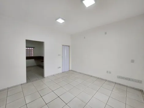 Alugar Casa / Padrão em São José do Rio Preto R$ 3.500,00 - Foto 4