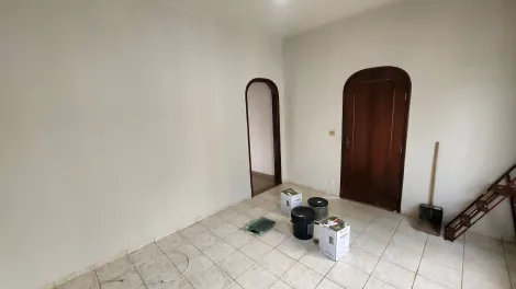 Alugar Casa / Padrão em São José do Rio Preto. apenas R$ 1.600,00