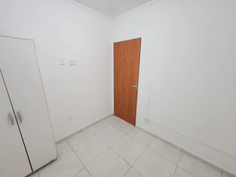 Alugar Casa / Padrão em São José do Rio Preto R$ 850,00 - Foto 11