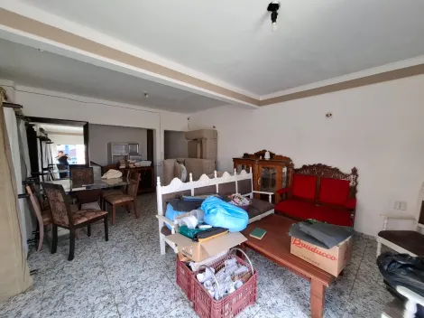 Alugar Casa / Sobrado em São José do Rio Preto. apenas R$ 1.800,00