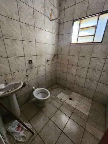 Alugar Casa / Padrão em São José do Rio Preto R$ 850,00 - Foto 6