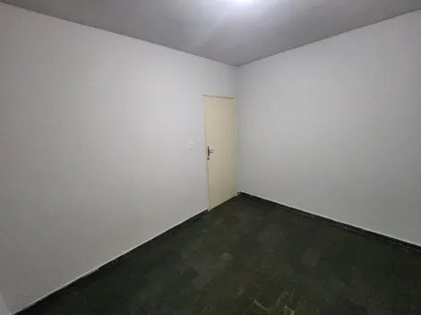 Alugar Apartamento / Padrão em São José do Rio Preto R$ 750,00 - Foto 8