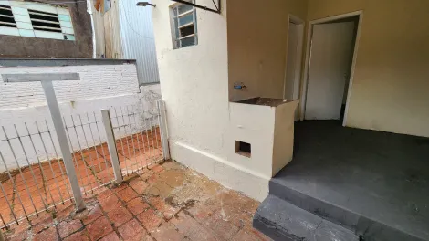 Alugar Casa / Padrão em São José do Rio Preto R$ 650,00 - Foto 9