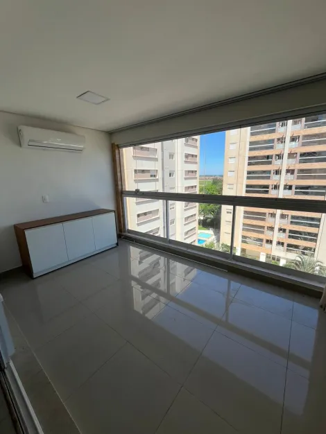 Apartamento / Padrão em São José do Rio Preto 