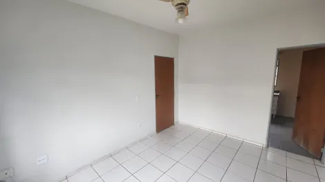 Alugar Apartamento / Padrão em São José do Rio Preto. apenas R$ 850,00