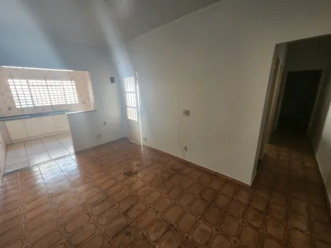 Alugar Casa / Padrão em São José do Rio Preto R$ 850,00 - Foto 2