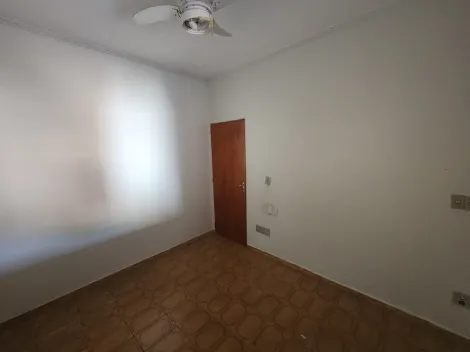 Alugar Casa / Padrão em São José do Rio Preto R$ 850,00 - Foto 9