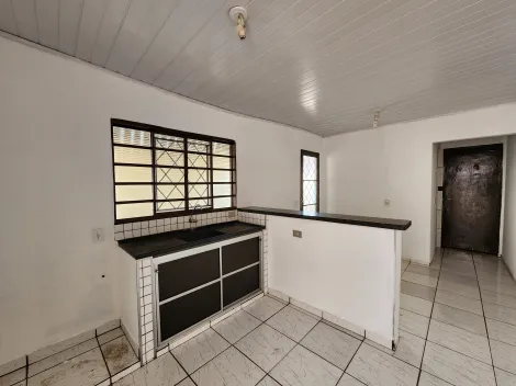 Alugar Casa / Padrão em São José do Rio Preto R$ 600,00 - Foto 1