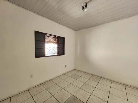 Alugar Casa / Padrão em São José do Rio Preto R$ 600,00 - Foto 3