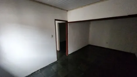 Alugar Casa / Padrão em São José do Rio Preto R$ 550,00 - Foto 4