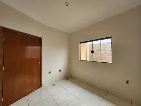 Alugar Casa / Padrão em São José do Rio Preto R$ 1.400,00 - Foto 3