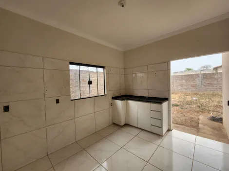 Alugar Casa / Padrão em São José do Rio Preto R$ 1.400,00 - Foto 4