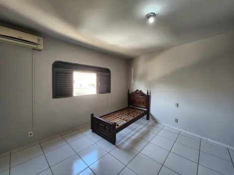 Alugar Apartamento / Padrão em São José do Rio Preto R$ 1.300,00 - Foto 5