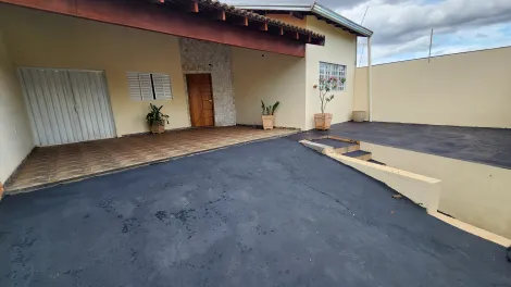 Casa / Padrão em São José do Rio Preto 