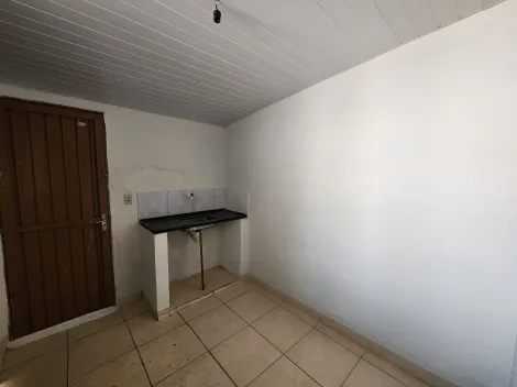 Alugar Casa / Padrão em São José do Rio Preto apenas R$ 600,00 - Foto 4