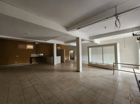 Alugar Comercial / Salão em São José do Rio Preto. apenas R$ 1.300,00