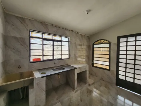 Alugar Casa / Padrão em São José do Rio Preto R$ 1.000,00 - Foto 5