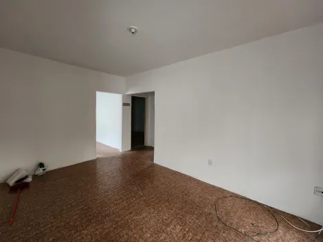 Casa / Padrão em São José do Rio Preto Alugar por R$1.000,00