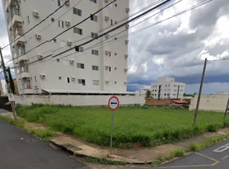 Terreno / Área em São José do Rio Preto 