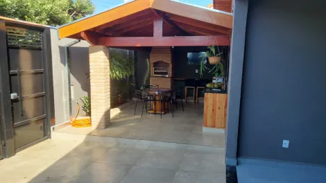 Comprar Casa / Padrão em São José do Rio Preto R$ 650.000,00 - Foto 4