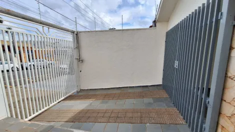 Alugar Casa / Padrão em São José do Rio Preto R$ 2.200,00 - Foto 37