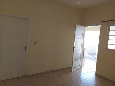 Alugar Casa / Padrão em São José do Rio Preto R$ 1.000,00 - Foto 15